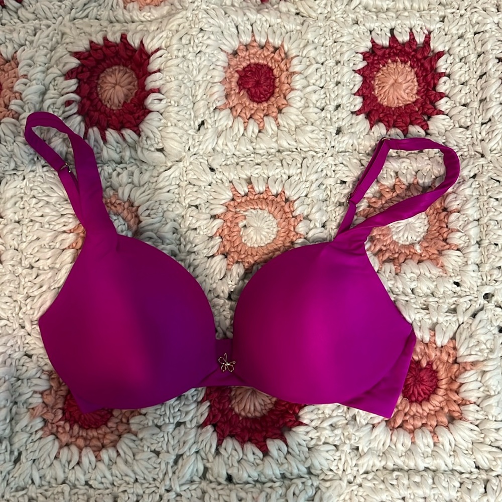 VS push up bra